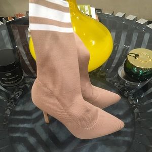 🔅CATHERINE MALANDRINO BOOOTS🔅